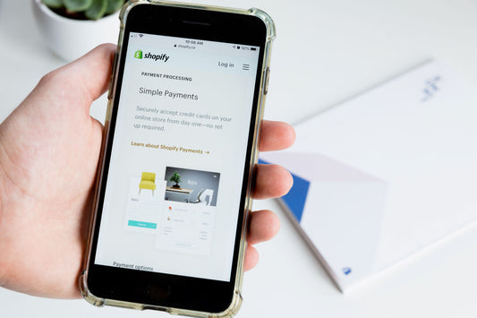 Shopify Marketing 2023: Tips for Clothing Brands and Small Businesses